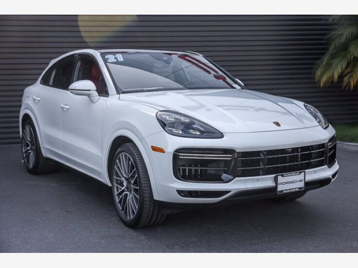 Thumbnail Photo undefined for 2021 Porsche Cayenne Turbo